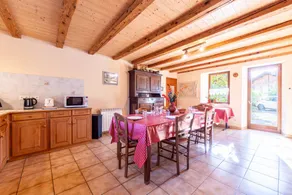 Gîte 'La Sambuy' with Mountain View and Garden - Image 5