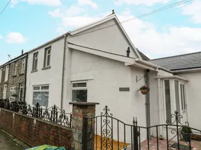 Family-oriented lovely cottage with garden | Pets allowed - Image 2