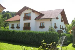 House with barbecue, terrace & garden - Image 5