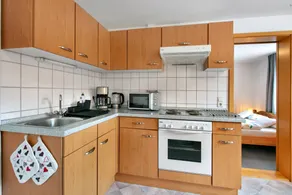 Flat with garden & terrace | Garden view - Image 2