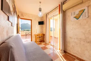 Holiday apartment with terrace | Mountain view - Image 3