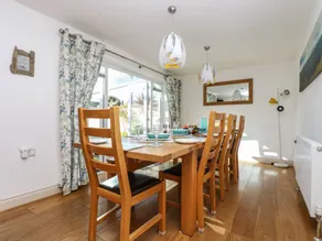 Cottage with garden - Image 5