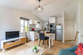 Appartement avec terrasse - Image 3