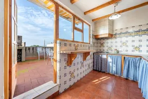 Holiday home with terrace & BBQ | Mountain view - Image 5