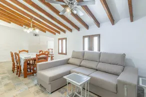 House with garden, barbecue & terrace | Garden view - Image 3