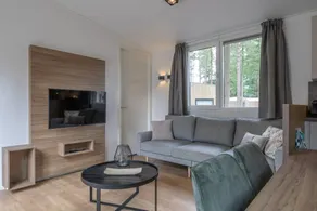 Lovely chalet with terrace, pool & garden | Close to the beach | Dogs allowed - Image 2