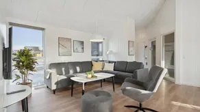 Ferienhaus mit privatem Pool und Garten - Image 2