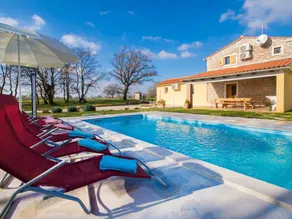 Familienfreundliche Unterkunft mit Garten, Terrasse und Pool | Poolblick | Haustiere erlaubt - Image 4