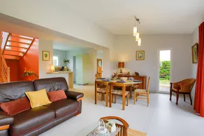 House with garden, barbeque & terrace | Garden view - Image 2