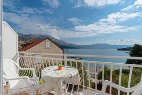 Flat with terrace & barbeque | Sea view - Image 3