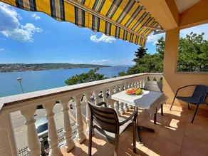 Flat with BBQ | City view - Image 2
