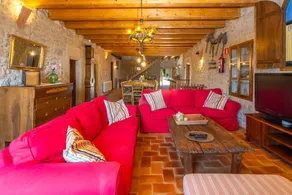 Holiday home with terrace, private pool & garden | Mountain view - Image 5