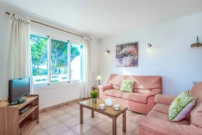 Fully equipped villa with garden, private pool & terrace | Beach nearby - Image 3