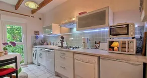 Holiday home with garden, barbecue & terrace | Garden view - Image 5