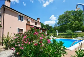 Children-friendly pleasant house with BBQ, pool & terrace | Pets allowed - Image 5