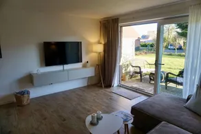 Holiday apartment with garden & terrace - Image 5
