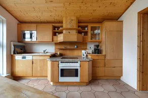 Apartment 'Ferienwohnung 2 - Groß' with Private Terrace and Wi-Fi - Image 4
