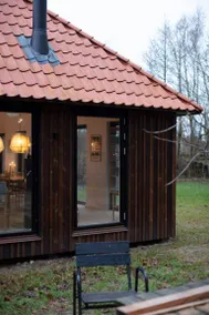 Holiday home with BBQ & terrace | Water view - Image 3
