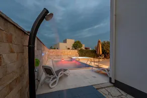 Family-friendly villa with private pool, barbeque & terrace - Image 5