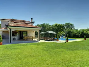 Ferienhaus mit Terrasse, Grill und privatem Pool - Image 5