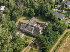 Holiday home with sauna, terrace & private pool - Image 2