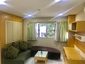 Flat with pool | Garden view - Image 2
