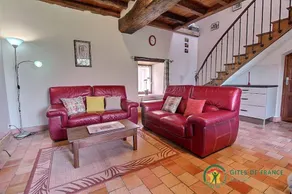 Gite with terrace, BBQ & garden - Image 5
