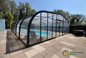 Pleasant gite with pool, garden & terrace | Pets allowed - Image 2