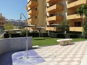 Family-oriented charming holiday apartment with terrace, garden & pool | Mountain view | Next to the beach - Image 5