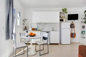 Appartement avec piscine, barbecue et terrasse | Vue jardin - Image 4