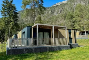 Maison avec jardin et terrasse - Image 2