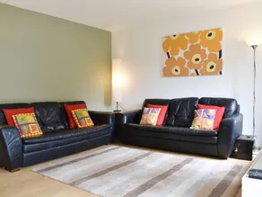 Children-friendly charming cottage with garden & barbeque | Beach nearby | Pets allowed - Image 3