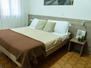 Appartement avec piscine - Image 4