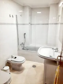 Flat with 2 bedrooms for 4 persons - Image 5