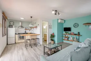 Apartment 'Casita La Finca I' with Sea View, Wi-Fi, and Air Conditioning - Image 3