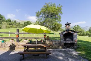 Country House 'Lo Miñarro' with Mountain View, Private Terrace and Wi-Fi - Image 3