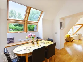 Cottage with garden - Image 5