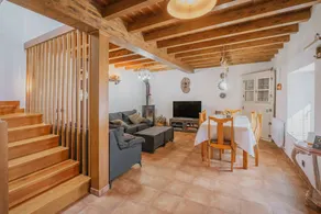 Holiday home with garden, BBQ & fast internet | Perfect for remote work - Image 2