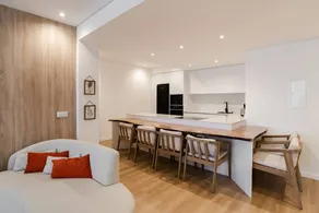 Agréable maison avec jardin, piscine et barbecue | Vue jardin | Adaptée au travail à distance | Avec animaux acceptés - Image 4