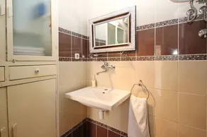 Flat | Close to the beach - Image 5