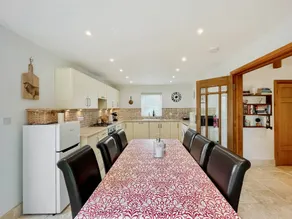 Cottage with garden - Image 5