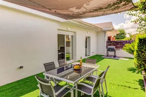 Maison de vacances entièrement équipée avec barbecue, piscine privée et terrasse - Image 3
