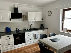Familienorientierte wunderschöne Ferienwohnung mit Garten, Pool und Terrasse | Panoramablick | Hunde erlaubt - Image 2