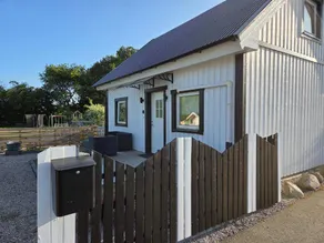 Family-friendly holiday home with garden | Pets allowed - Image 4