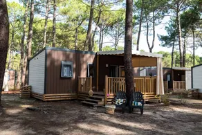 Mobile home with garden & terrace - Image 2