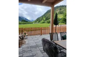 Fully equipped holiday home with garden, BBQ & terrace | Close to the ski | Dogs allowed - Image 5