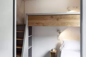 Mobile home with terrace - Image 4