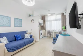 Studio avec terrasse, jardin et piscine | Vue mer - Image 3