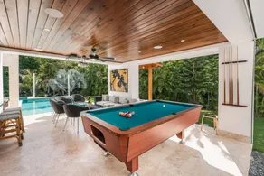 Children-friendly charming villa with garden, fast internet & barbeque | Sea view - Image 4