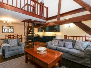 Cottage with garden - Image 5